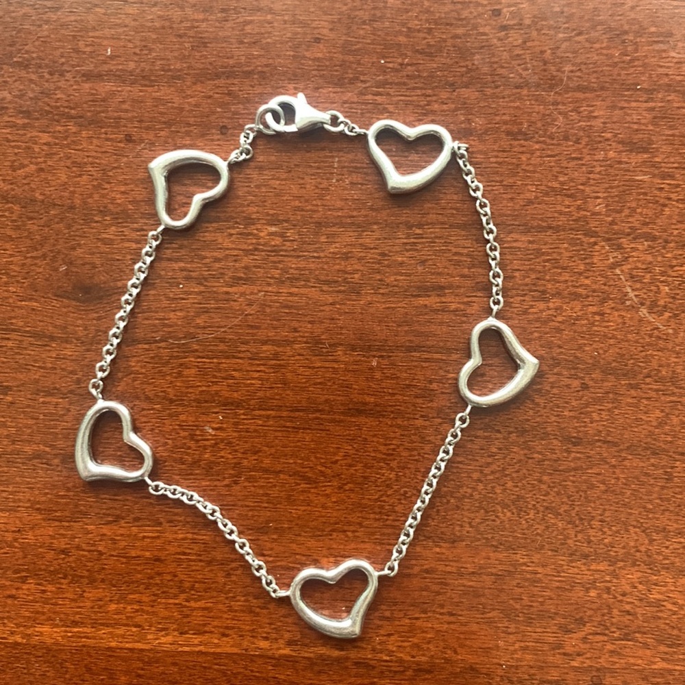 Silver Heart Clasp Bracelet